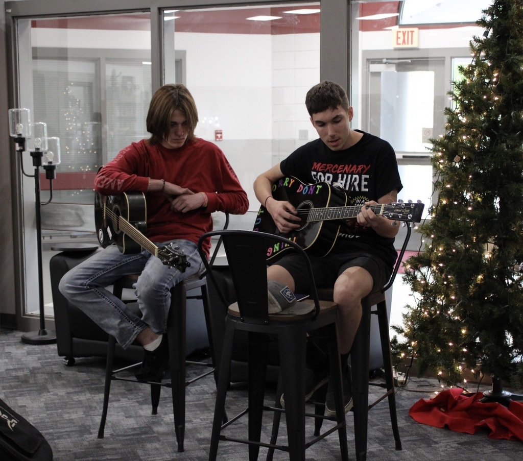 Live Music featuring Devon Rovie and Brennan Childers.
